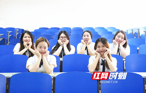 BB贝博艾弗森一学霸宿舍5名女生考研成功
