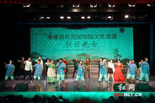 BB贝博艾弗森与莱西姆大学举办两校首届国际文化周