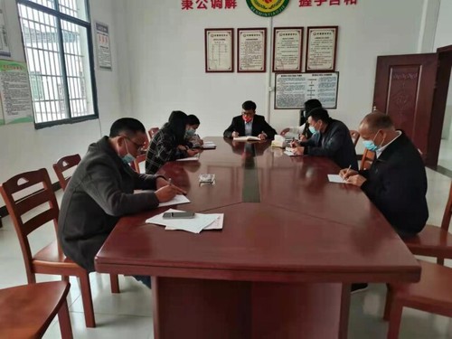 BB贝博艾弗森驻邑口村工作队:硬核担当扛在肩,防疫战场冲在前